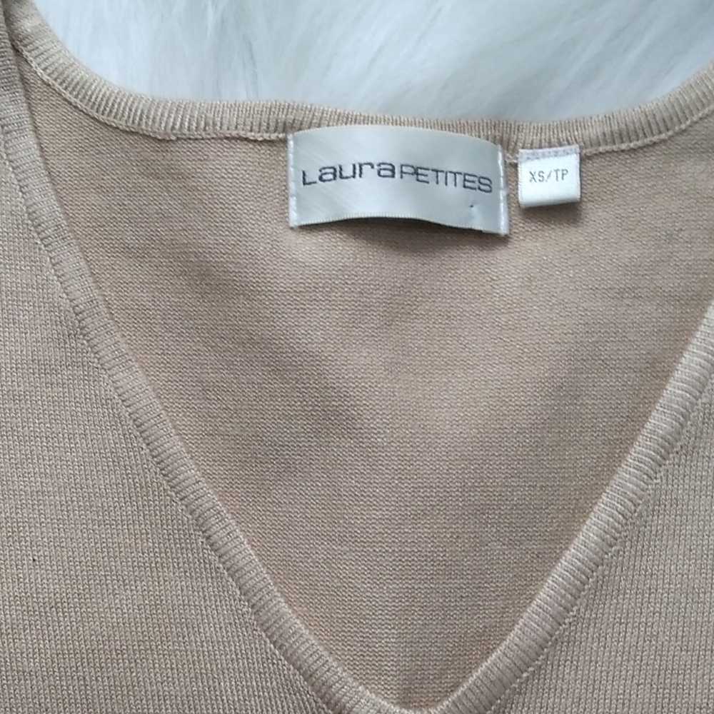 LAURA PETITES Knit Shell - Picture 7 of 7